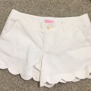 Lilly Pulitzer scallop shorts